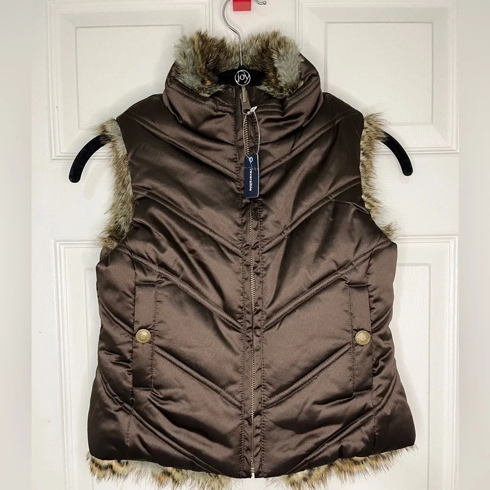 Gap NWT Kids Brown Faux Fur and Brown Reversible Puffer Vest, Size 6/7 Small